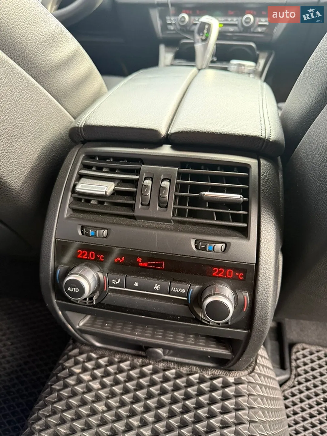 2011 BMW 5er - мініатюра 15