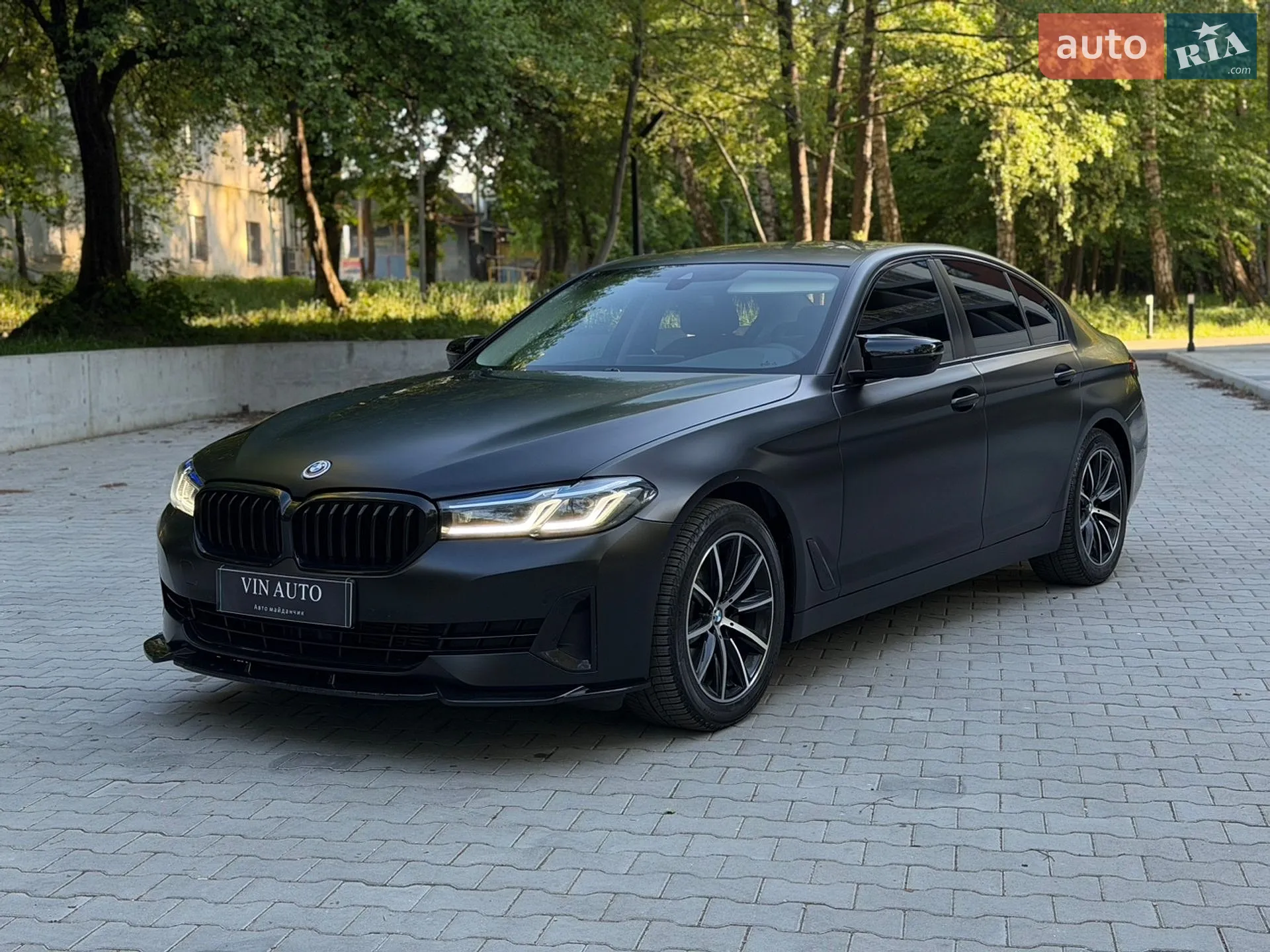 2021 BMW 5er - фото 1
