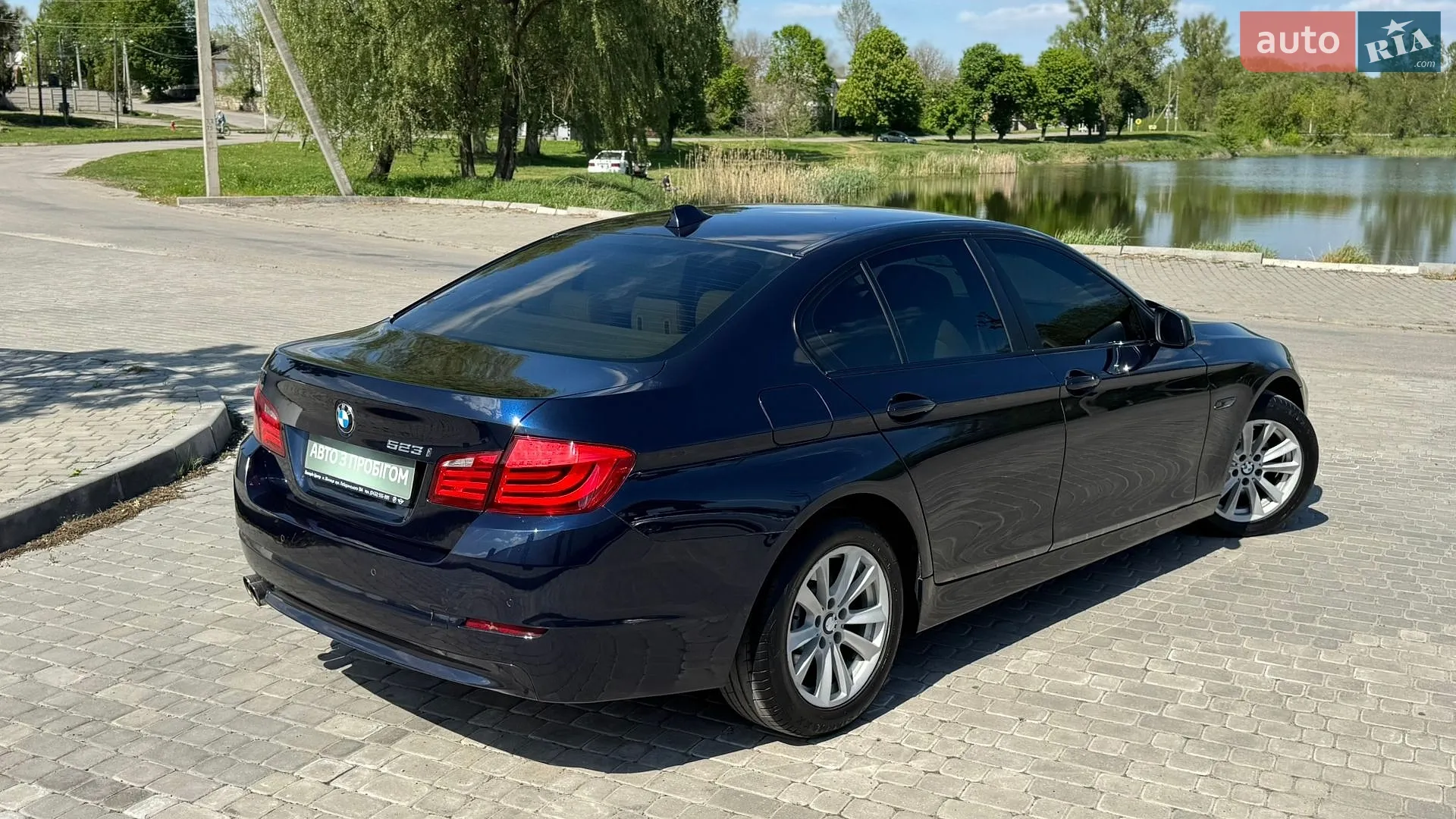 2011 BMW 5er - мініатюра 7