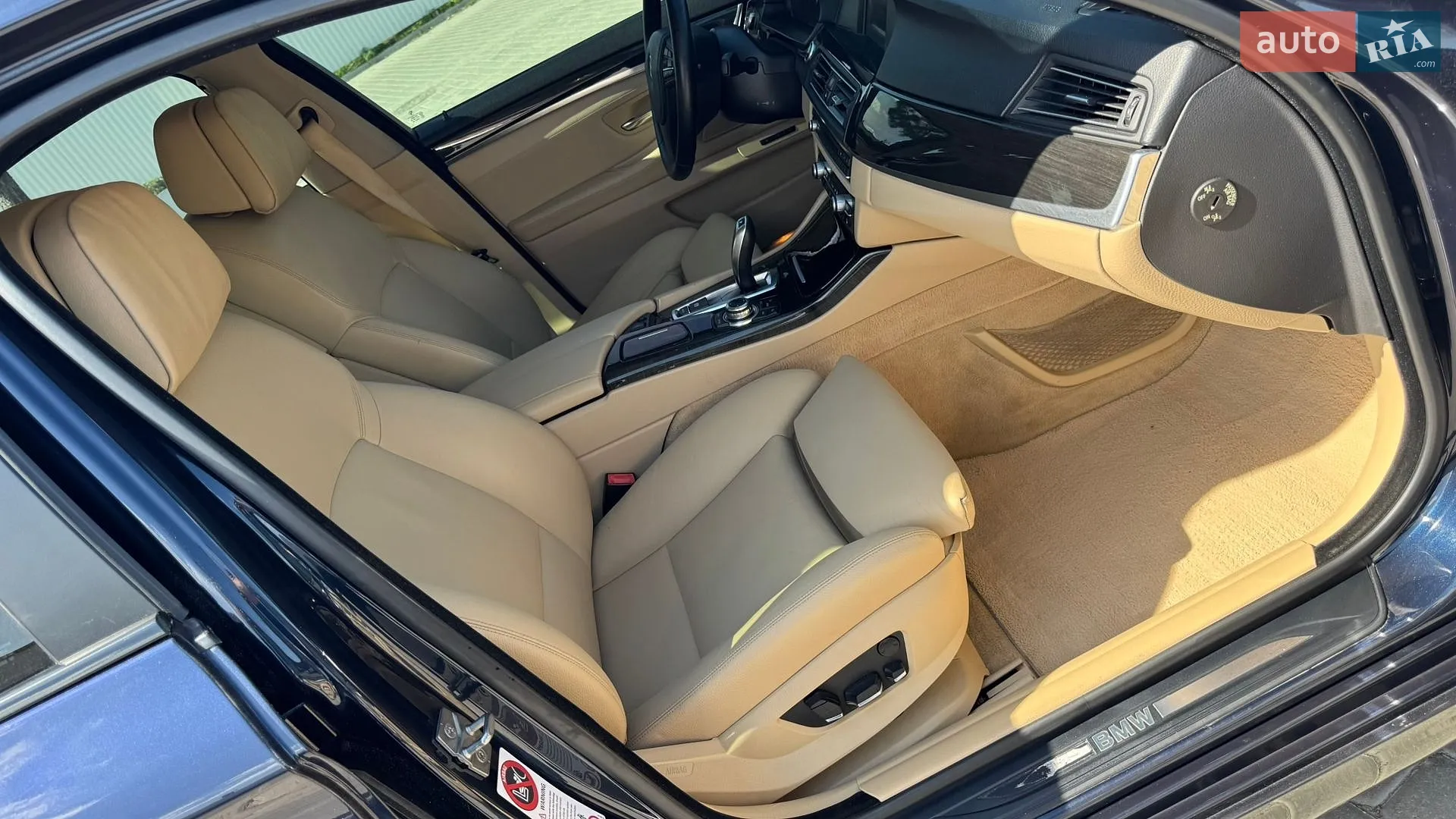 2011 BMW 5er - мініатюра 39