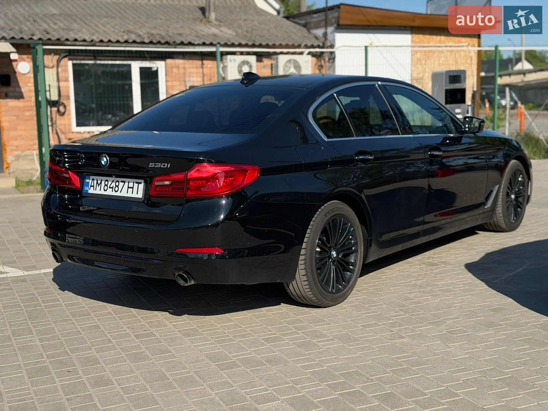 2017 BMW 5er - мініатюра 3