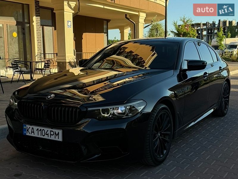 Седан BMW 5 Series 2017 в Киеве