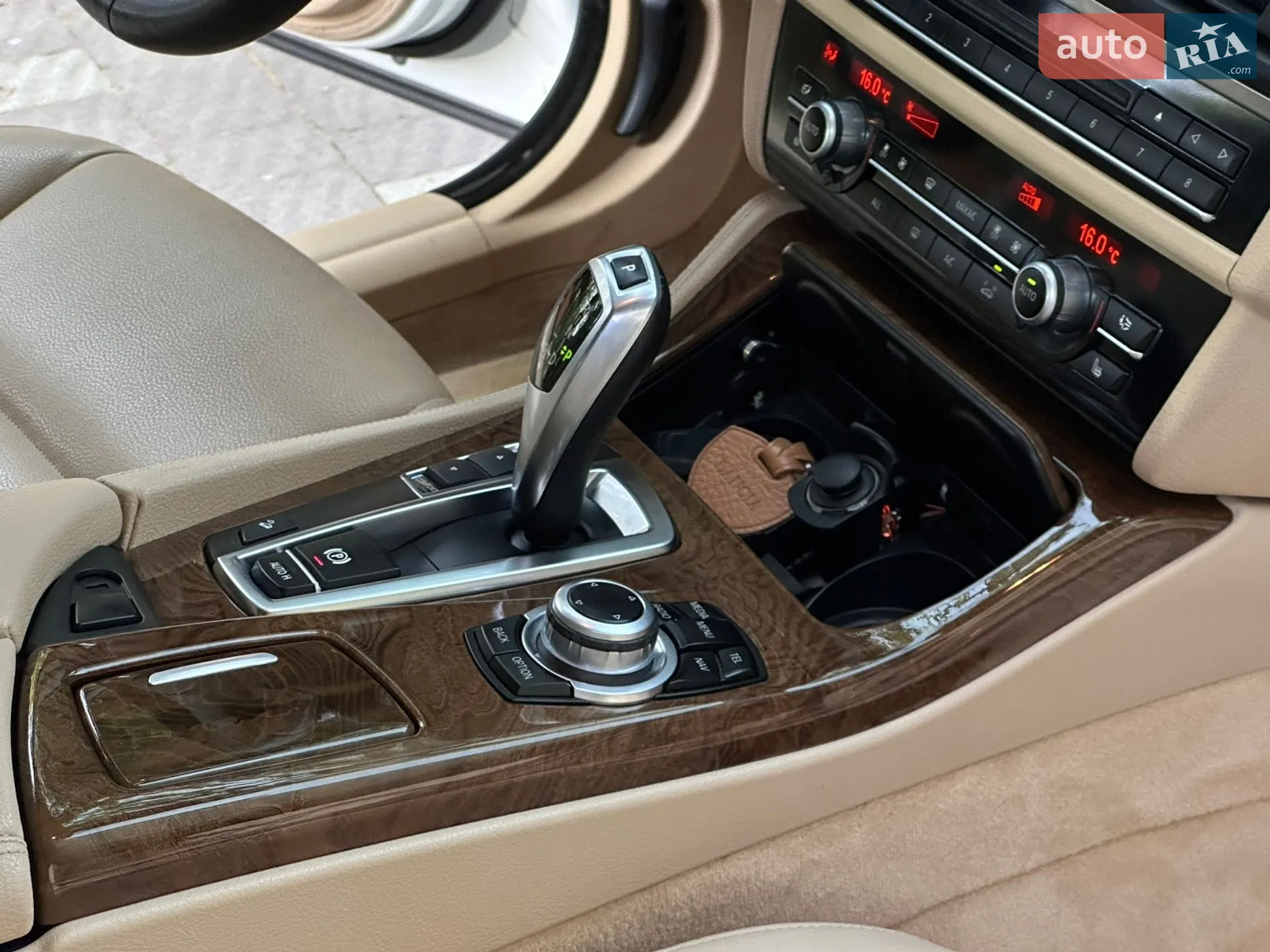 2013 BMW 5er - мініатюра 41