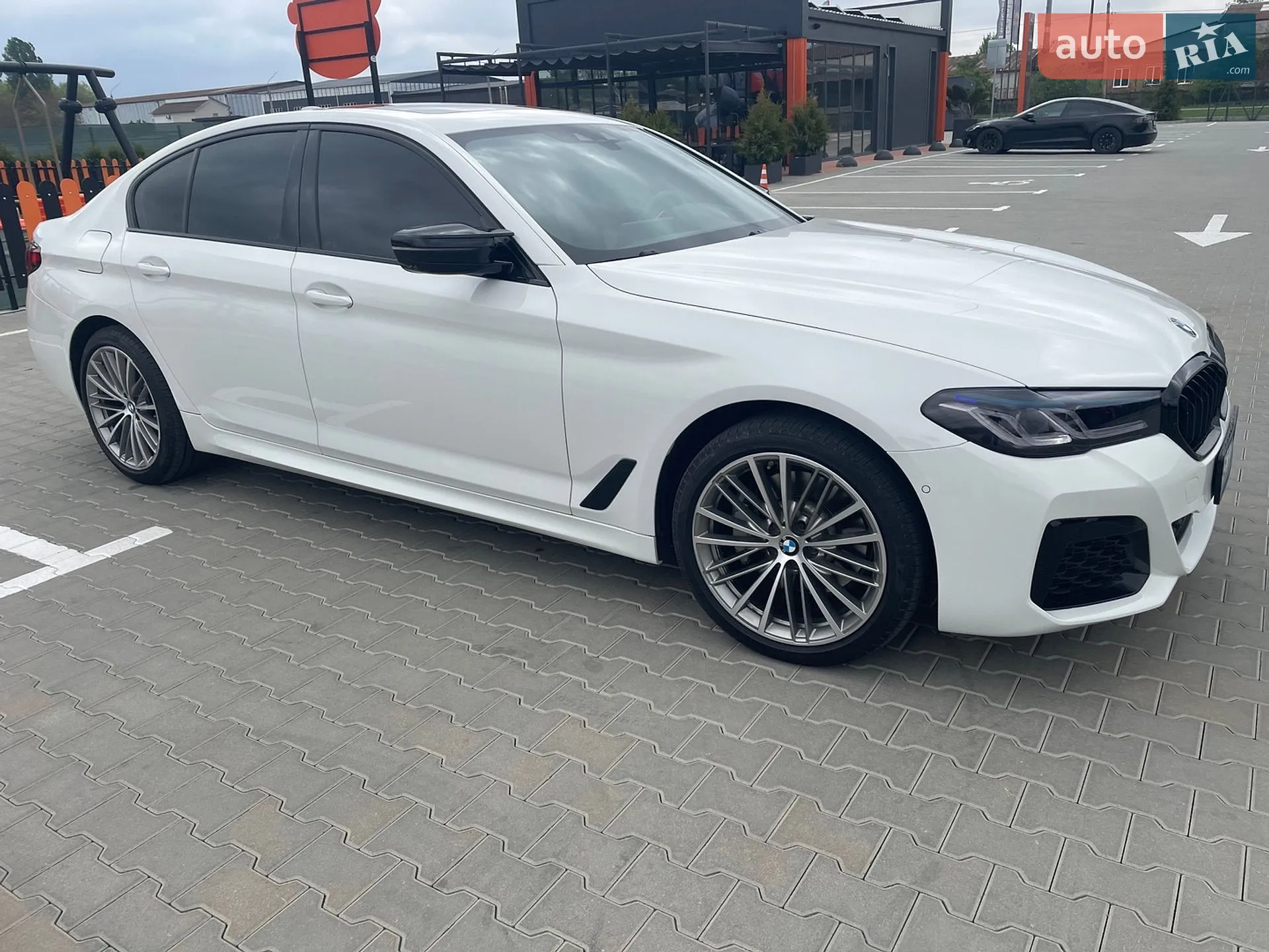 2020 BMW 5er - мініатюра 4