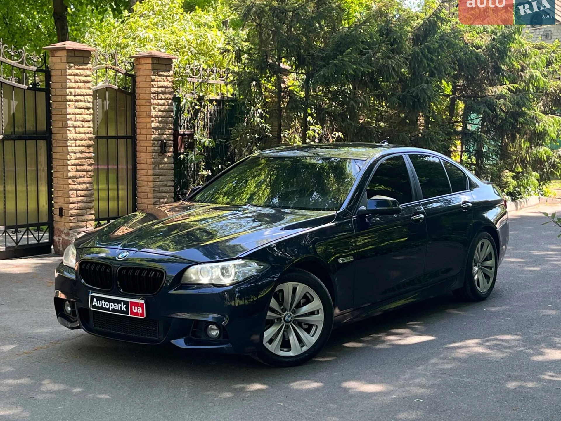 2015 BMW 5er - фото 1