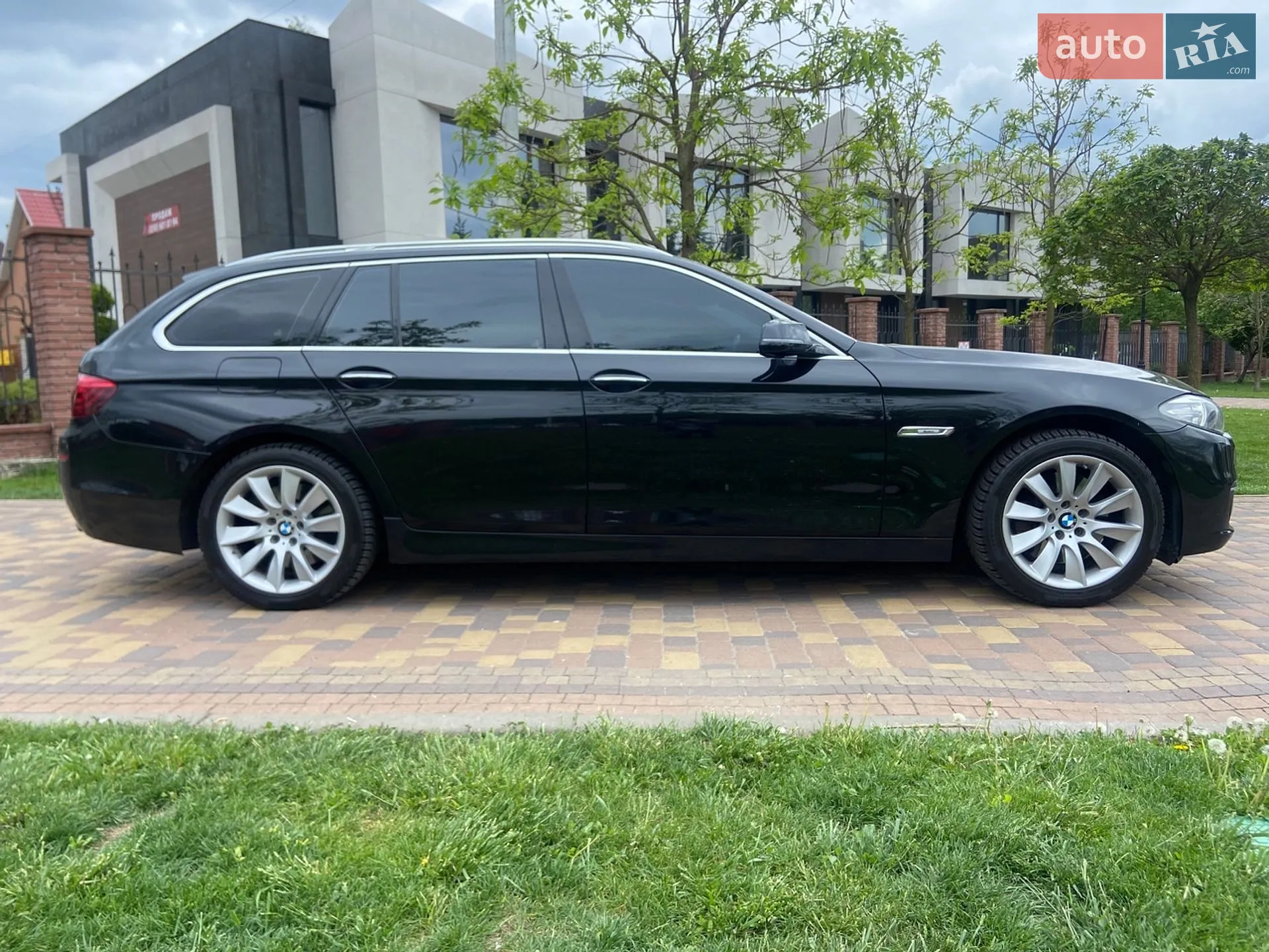 2014 BMW 5er - мініатюра 13