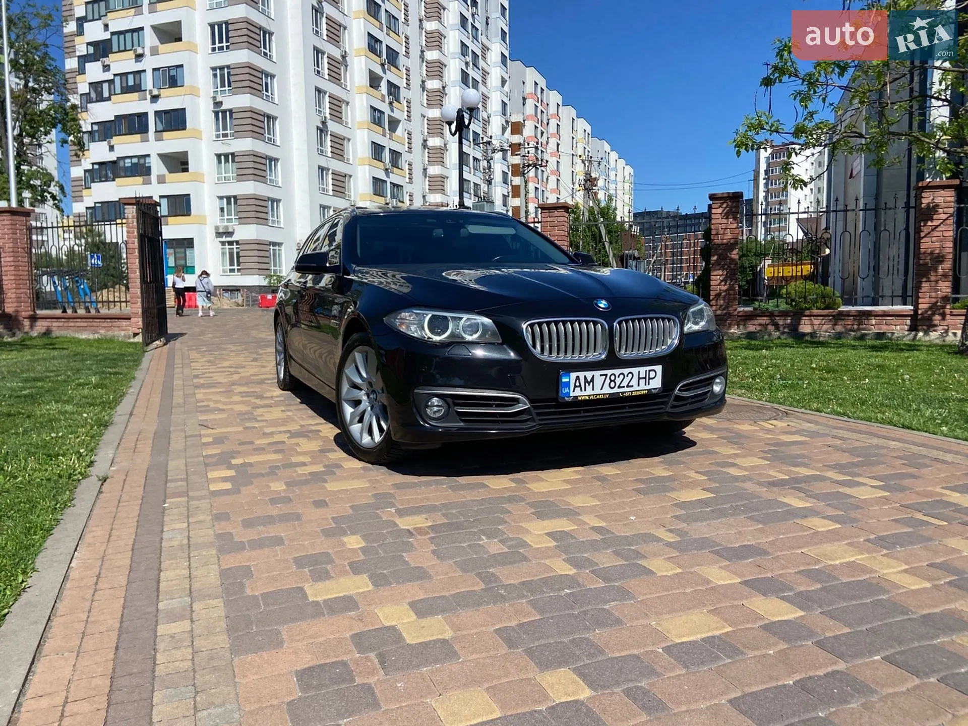 2014 BMW 5er - мініатюра 18