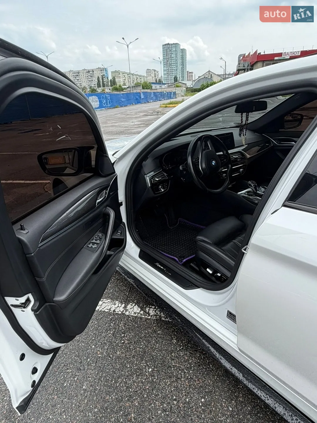 2020 BMW 5er - мініатюра 15
