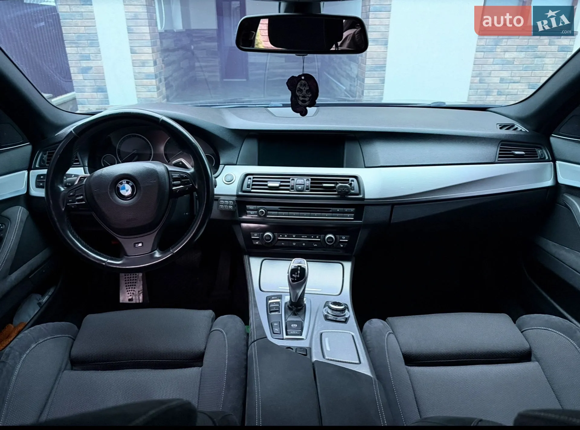 2012 BMW 5er - мініатюра 12