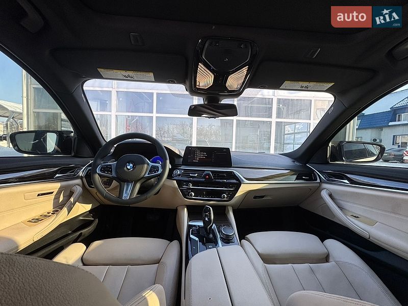 Седан BMW 5 Series 2018 в Ровно фото 44 Седан BMW 5 Series 2018 в Ровно