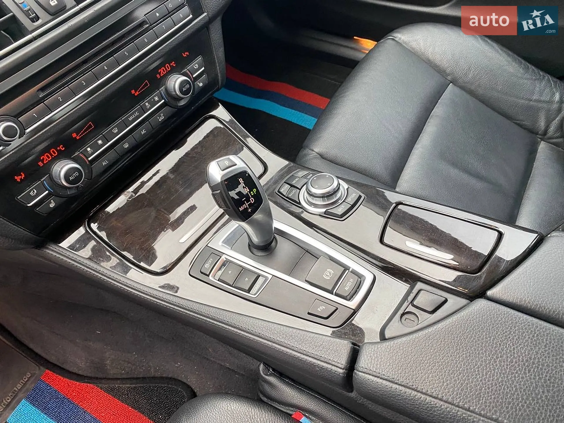 2013 BMW 5er - мініатюра 17