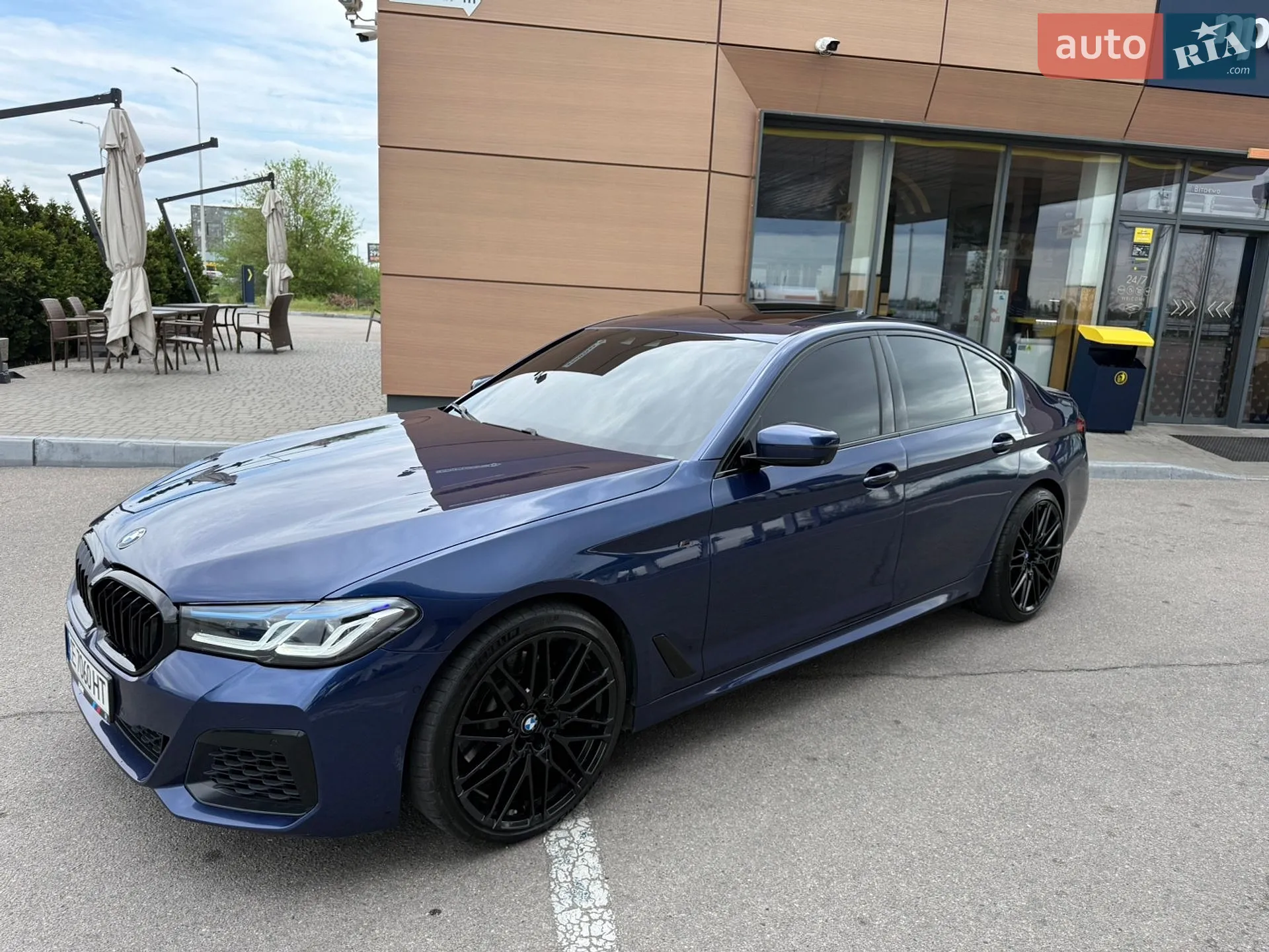 2017 BMW 5er - мініатюра 3