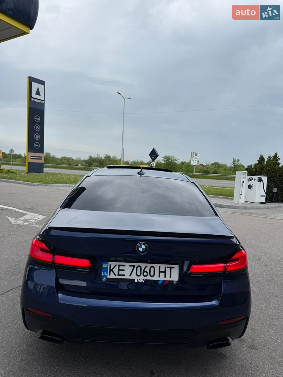 2017 BMW 5er - мініатюра 16