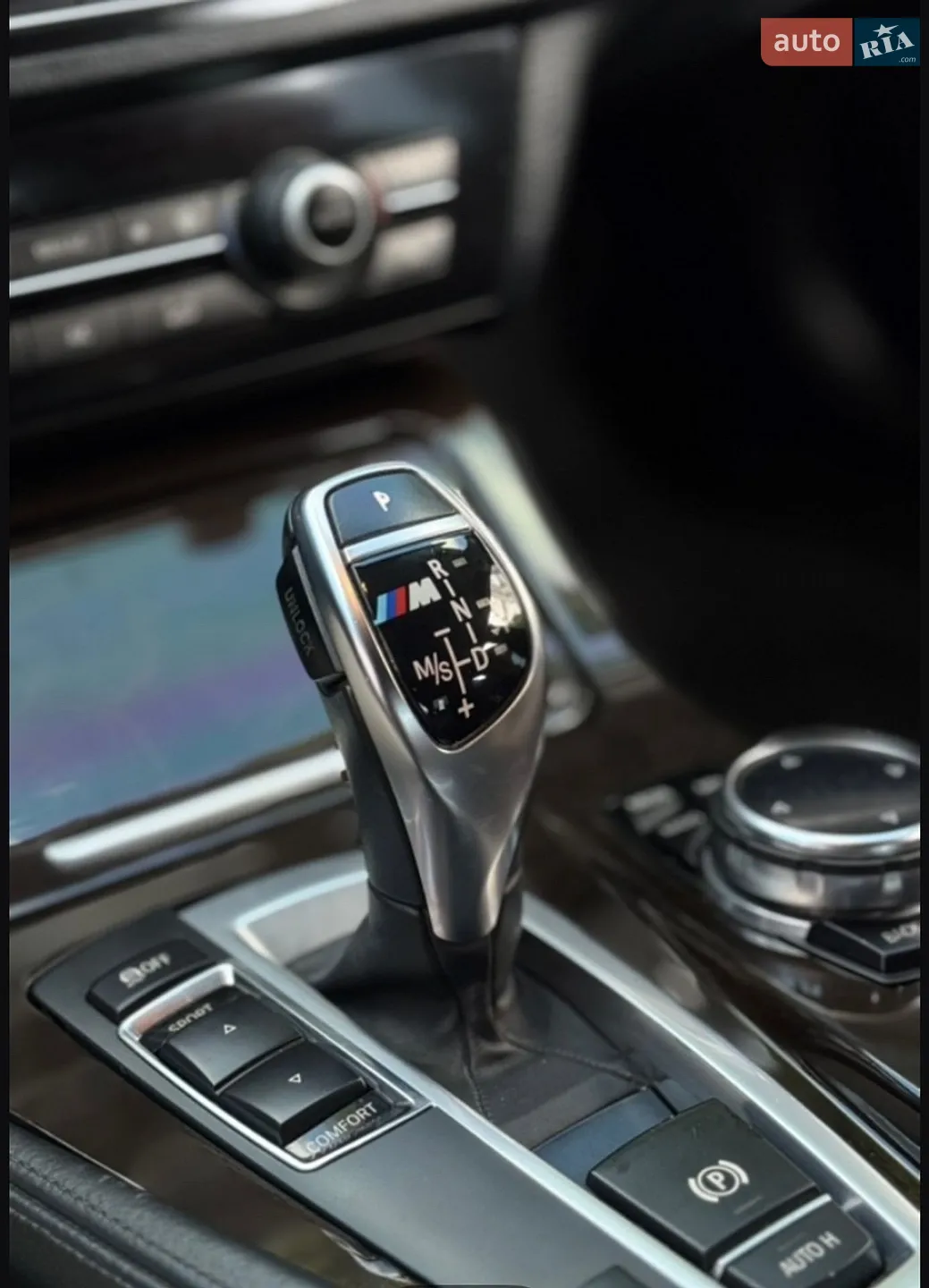 2013 BMW 5er - мініатюра 8