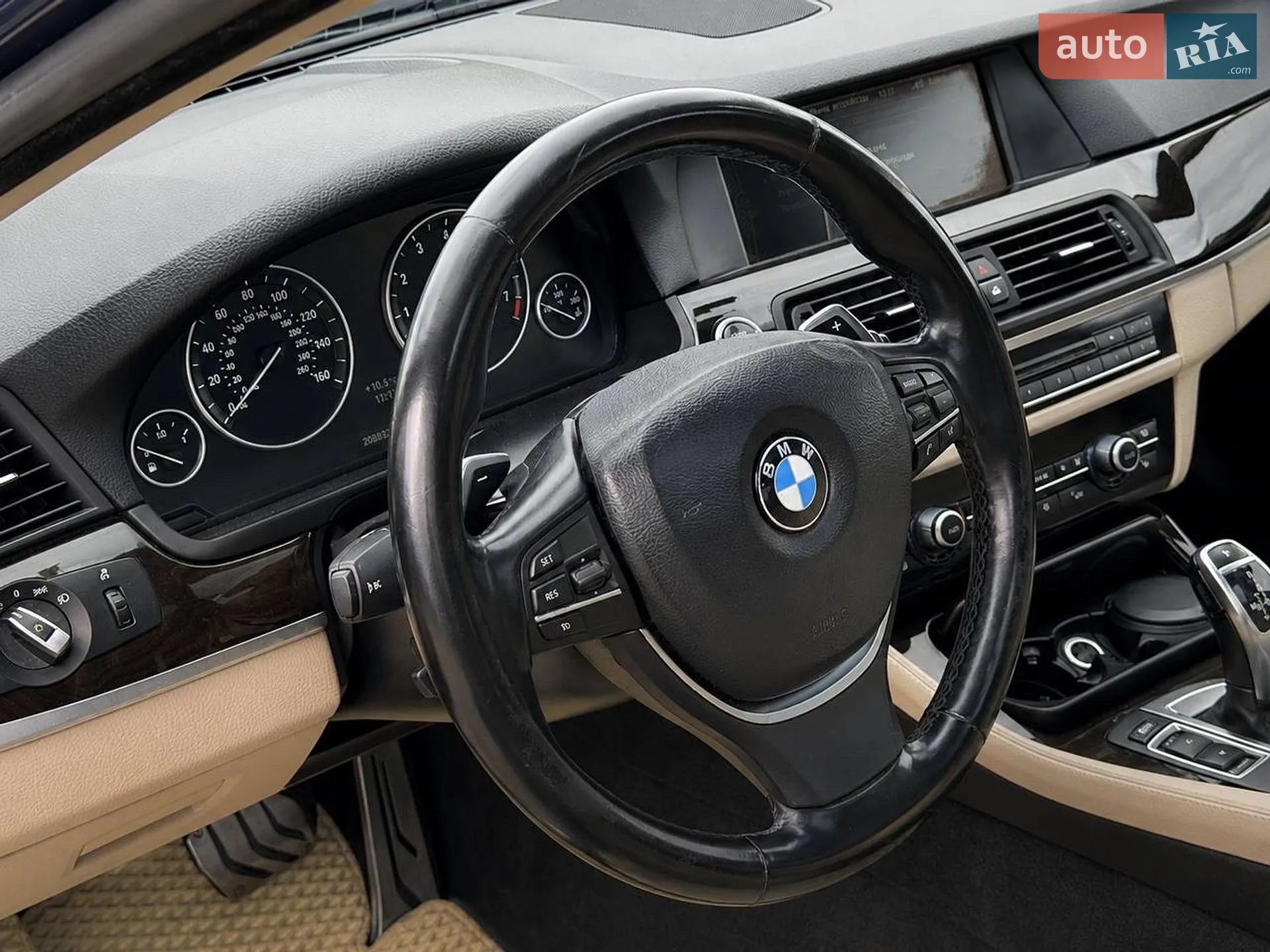 2011 BMW 5er - мініатюра 17