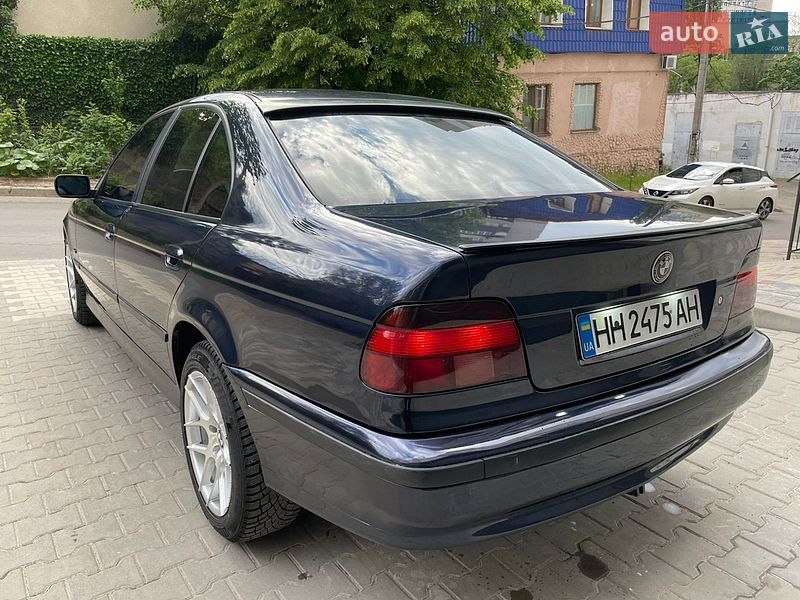 Седан BMW 5 Series 1998 в Одессе