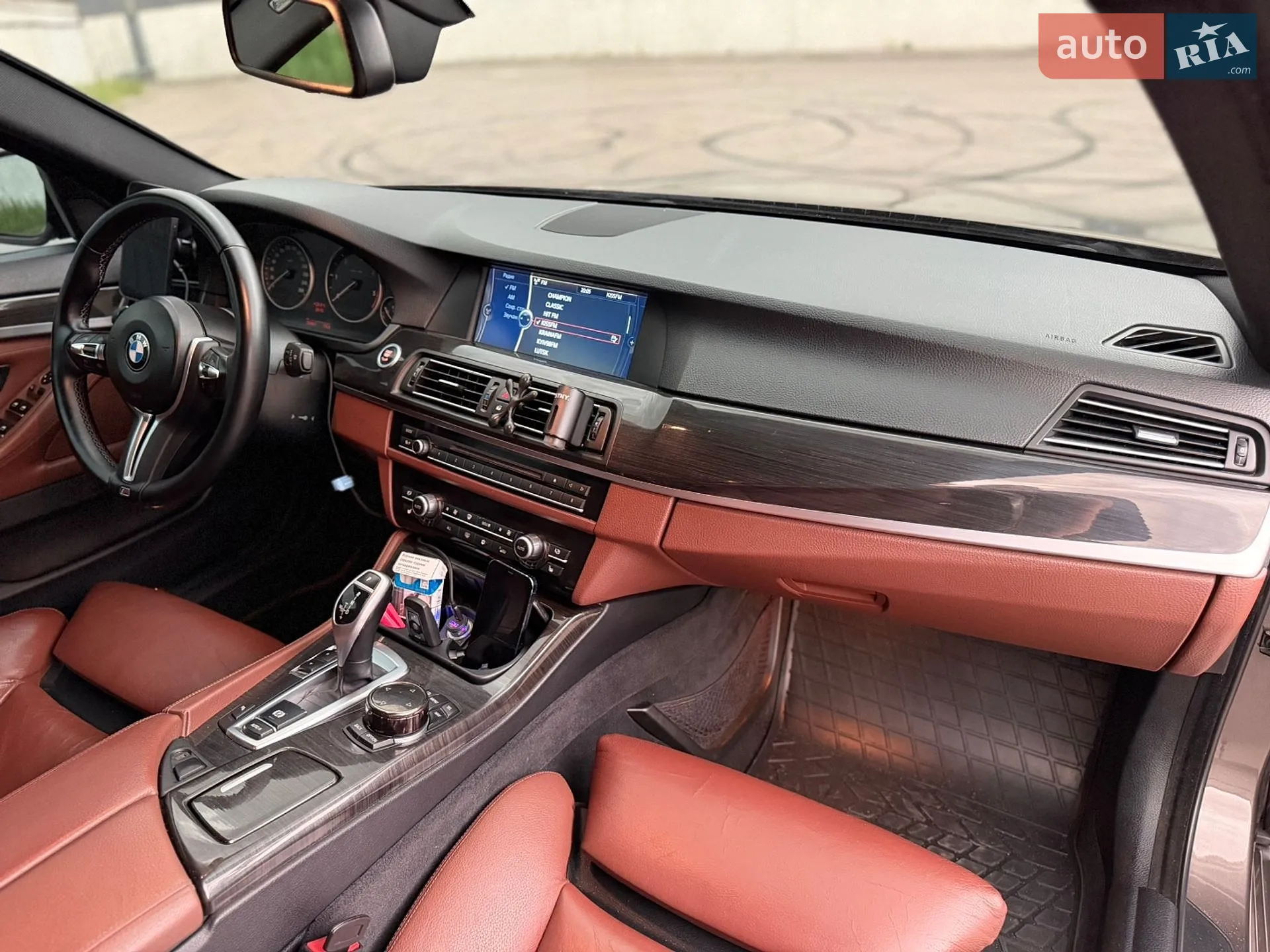 2011 BMW 5er - мініатюра 29