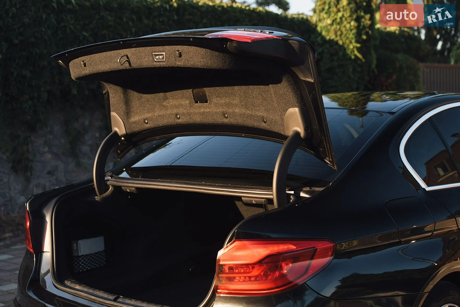 2019 BMW 5er - мініатюра 3