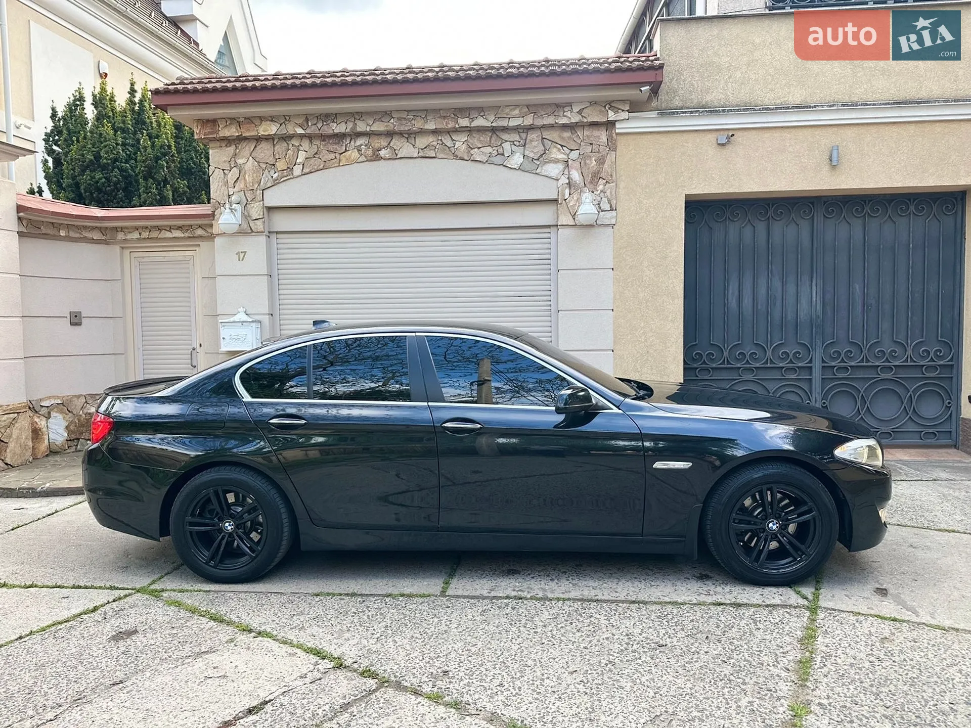 2012 BMW 5er - мініатюра 22