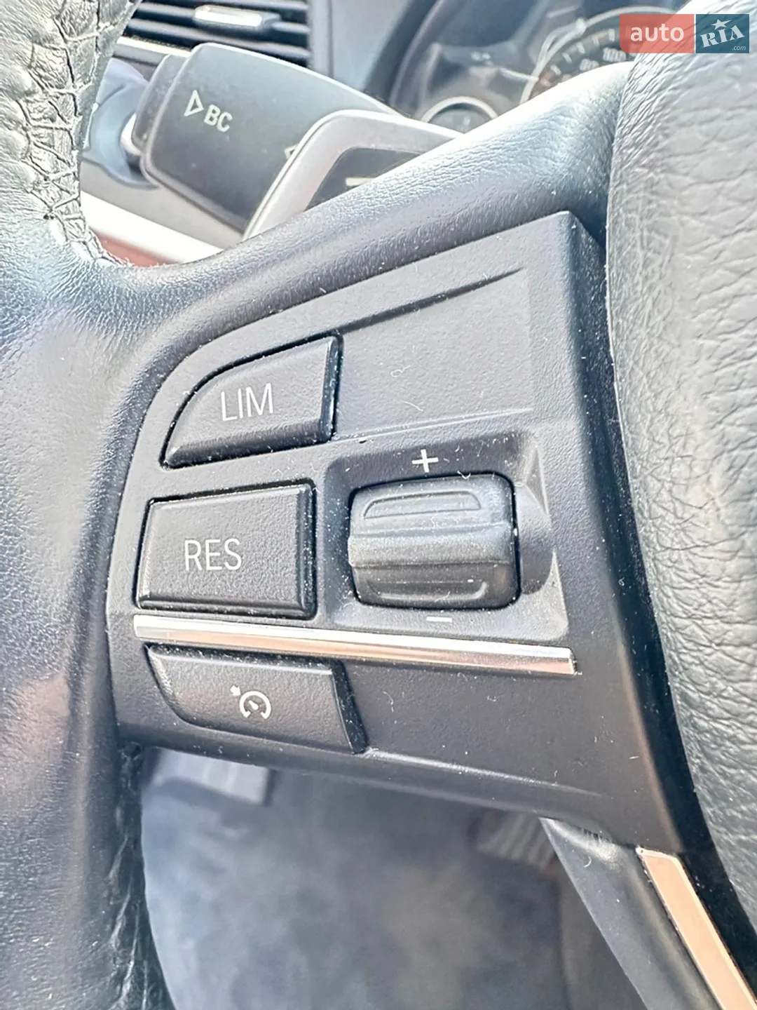2013 BMW 5er - мініатюра 23