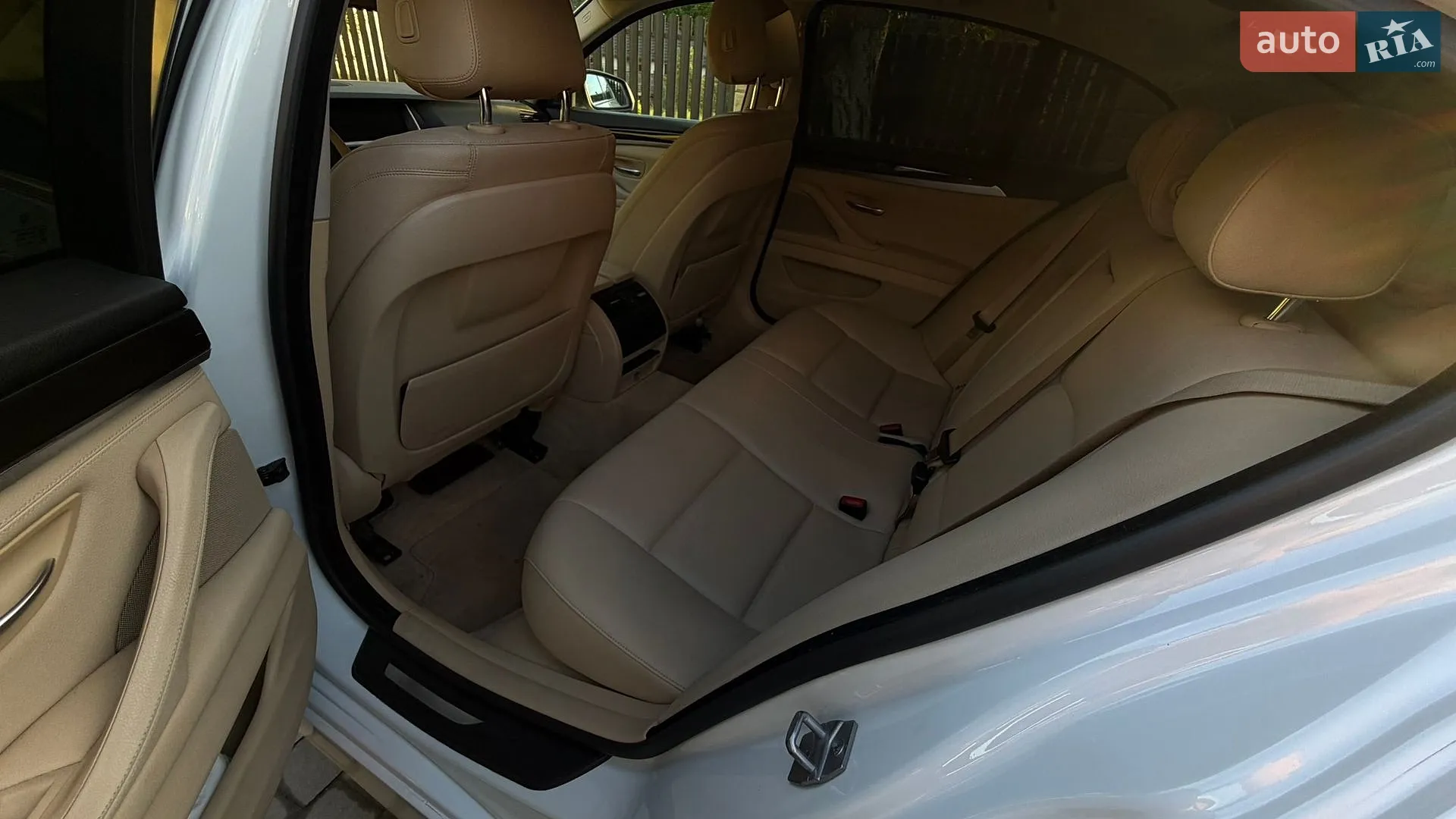 2013 BMW 5er - мініатюра 10