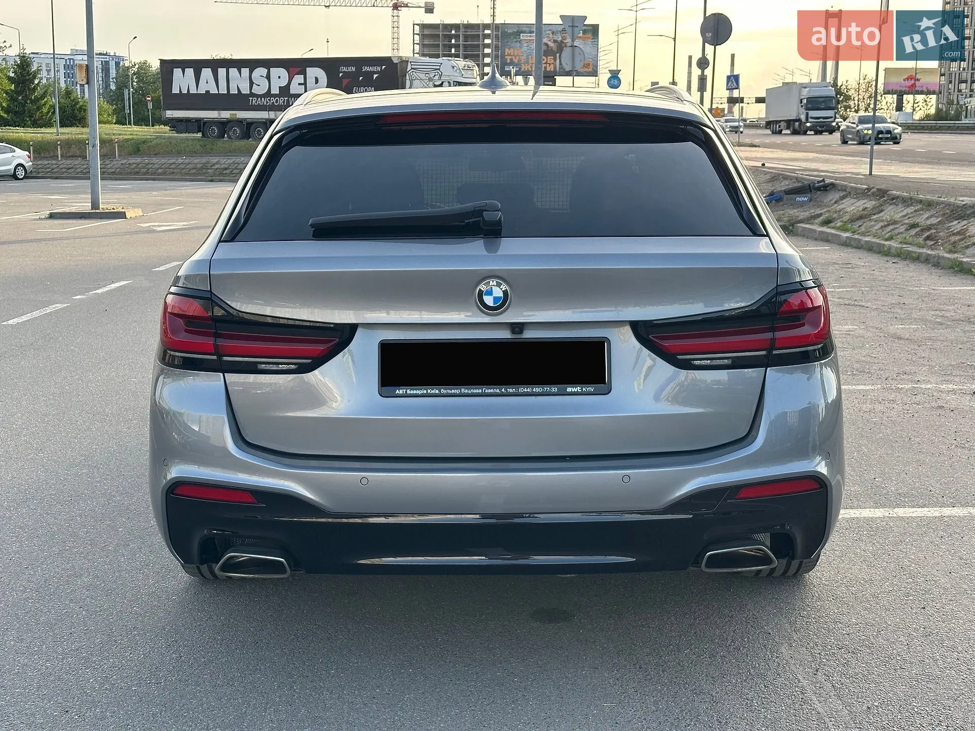 2023 BMW 5er - мініатюра 5