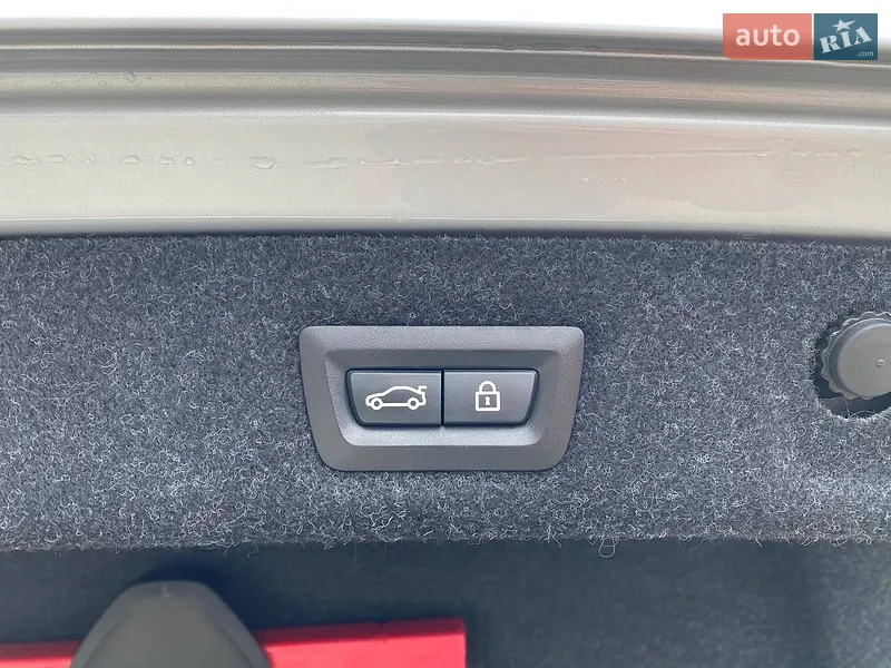 BMW 5 Series 2017 VIN WBAJD51080BC81425 фото оголошення 35 з 76