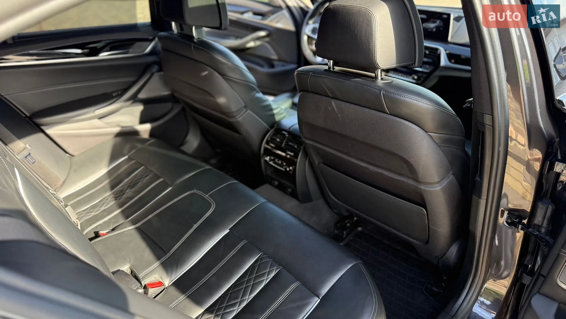 2017 BMW 5er - мініатюра 29