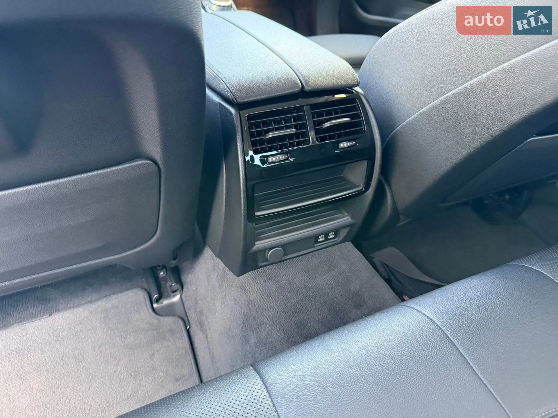 2021 BMW 5er - мініатюра 21