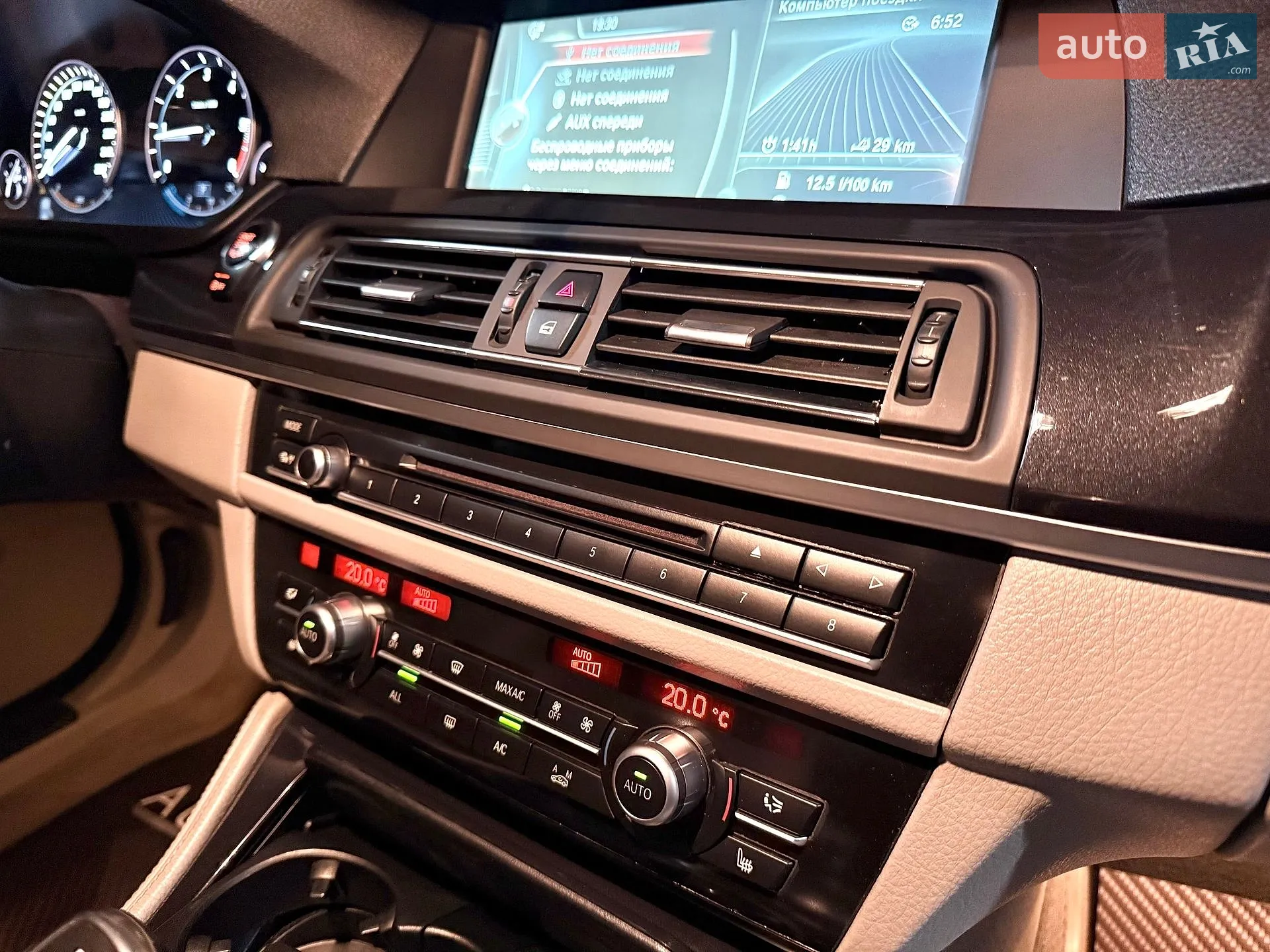 2012 BMW 5er - мініатюра 29