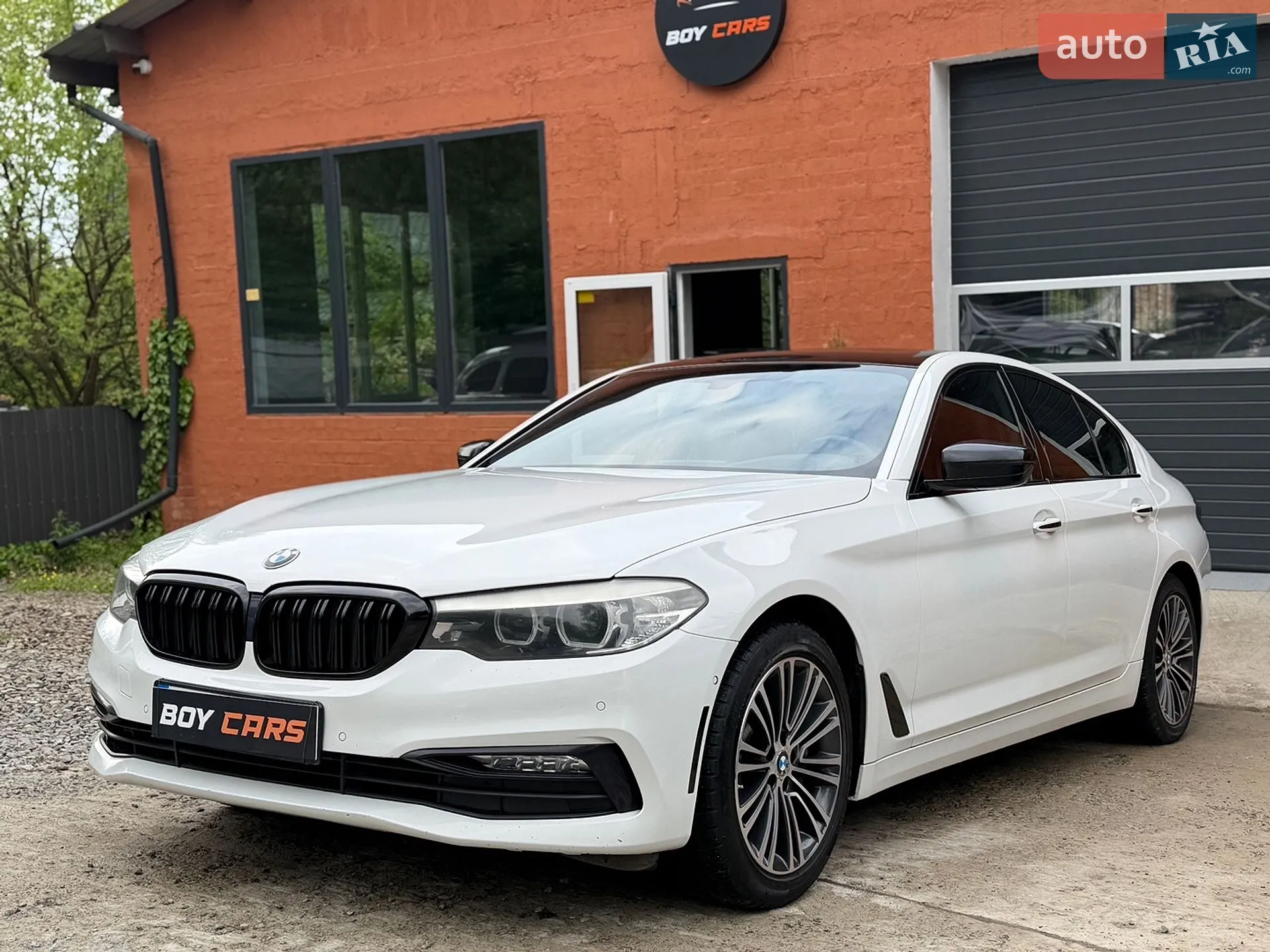2017 BMW 5er - мініатюра 3