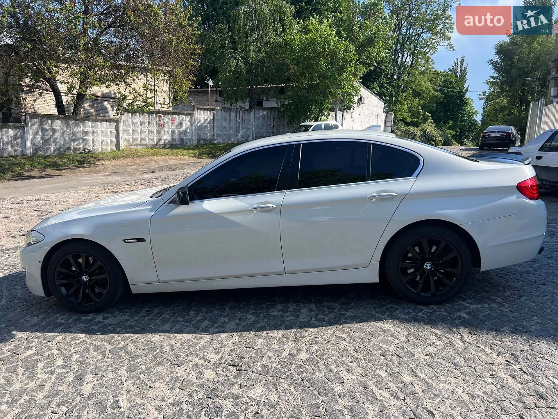 2011 BMW 5er - мініатюра 8