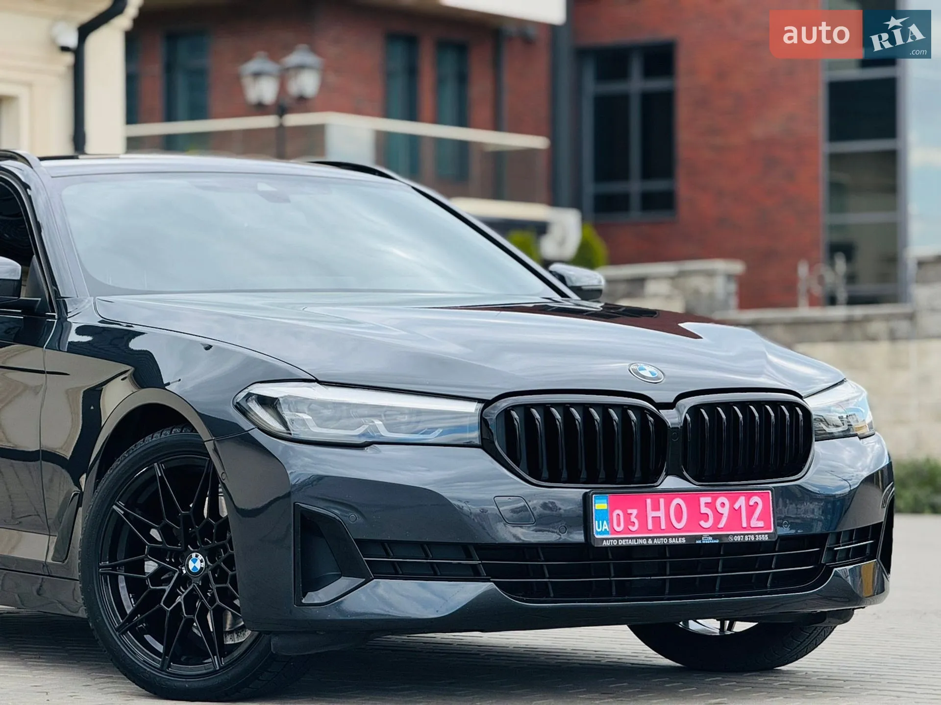 2021 BMW 5er - мініатюра 2