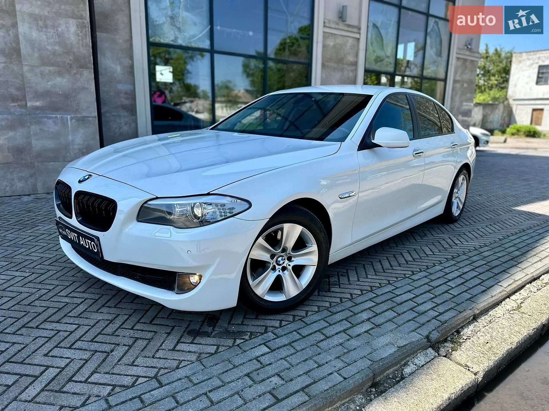 2011 BMW 5er - фото 1