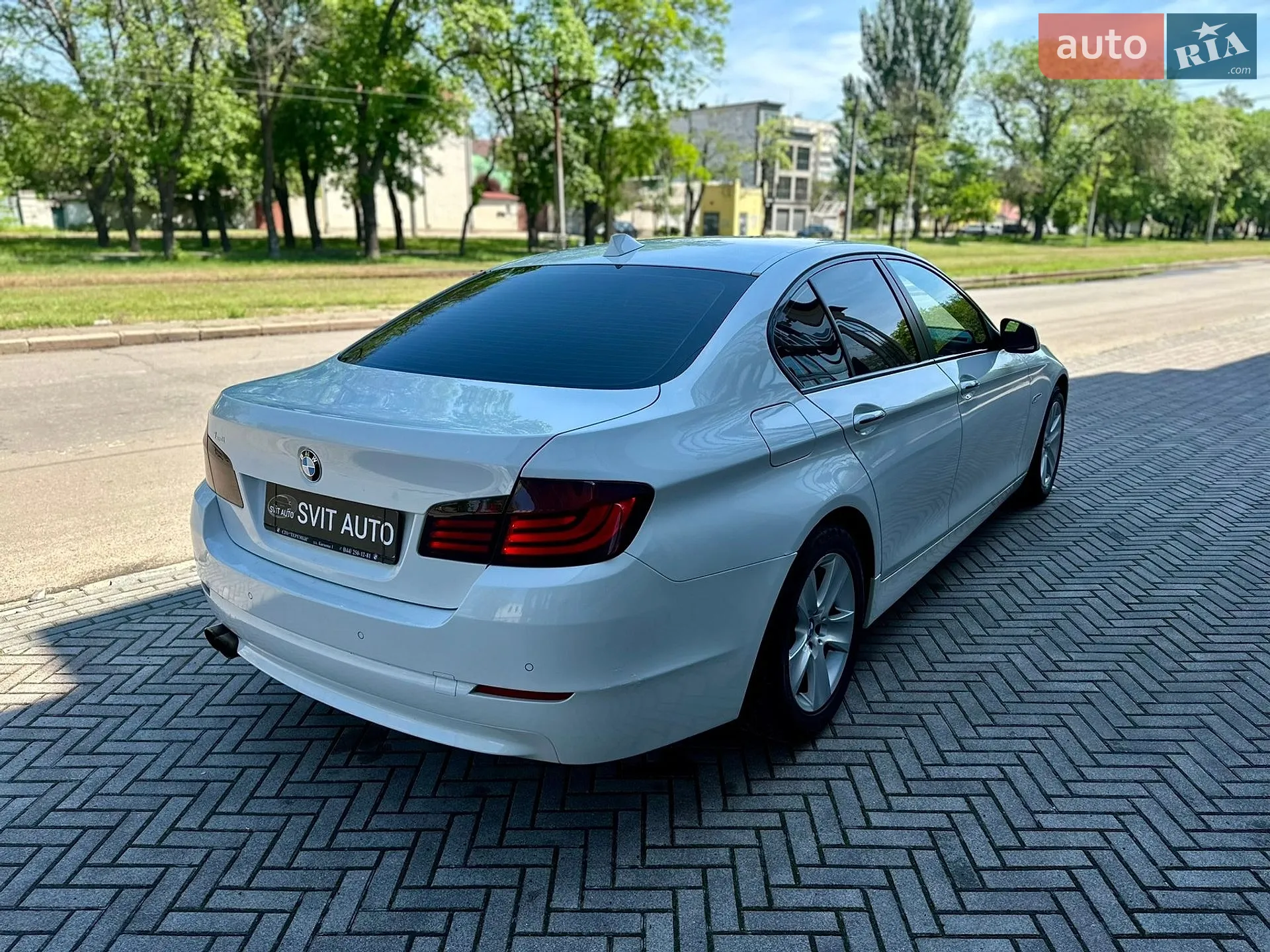 2011 BMW 5er - мініатюра 9