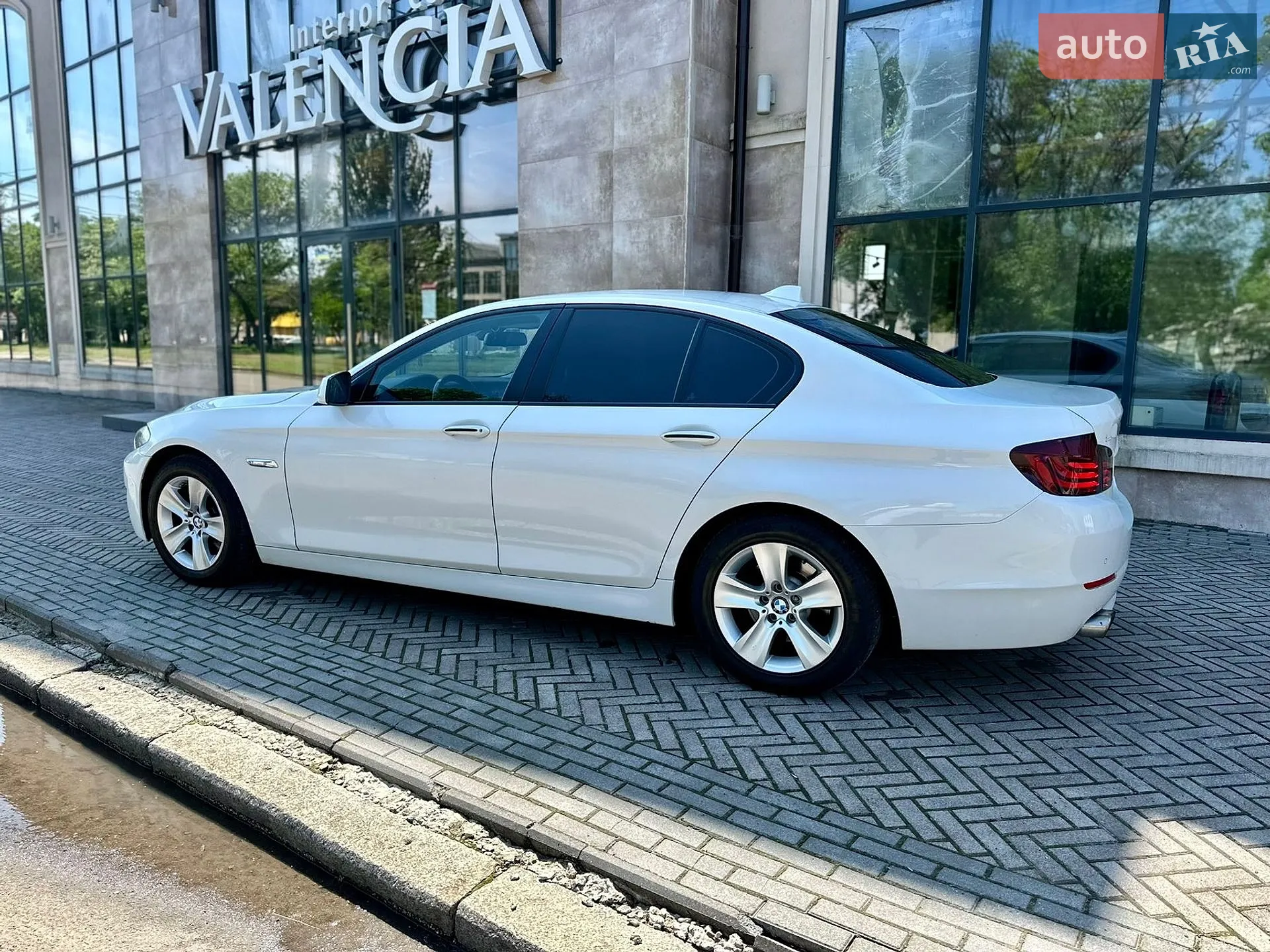2011 BMW 5er - мініатюра 13