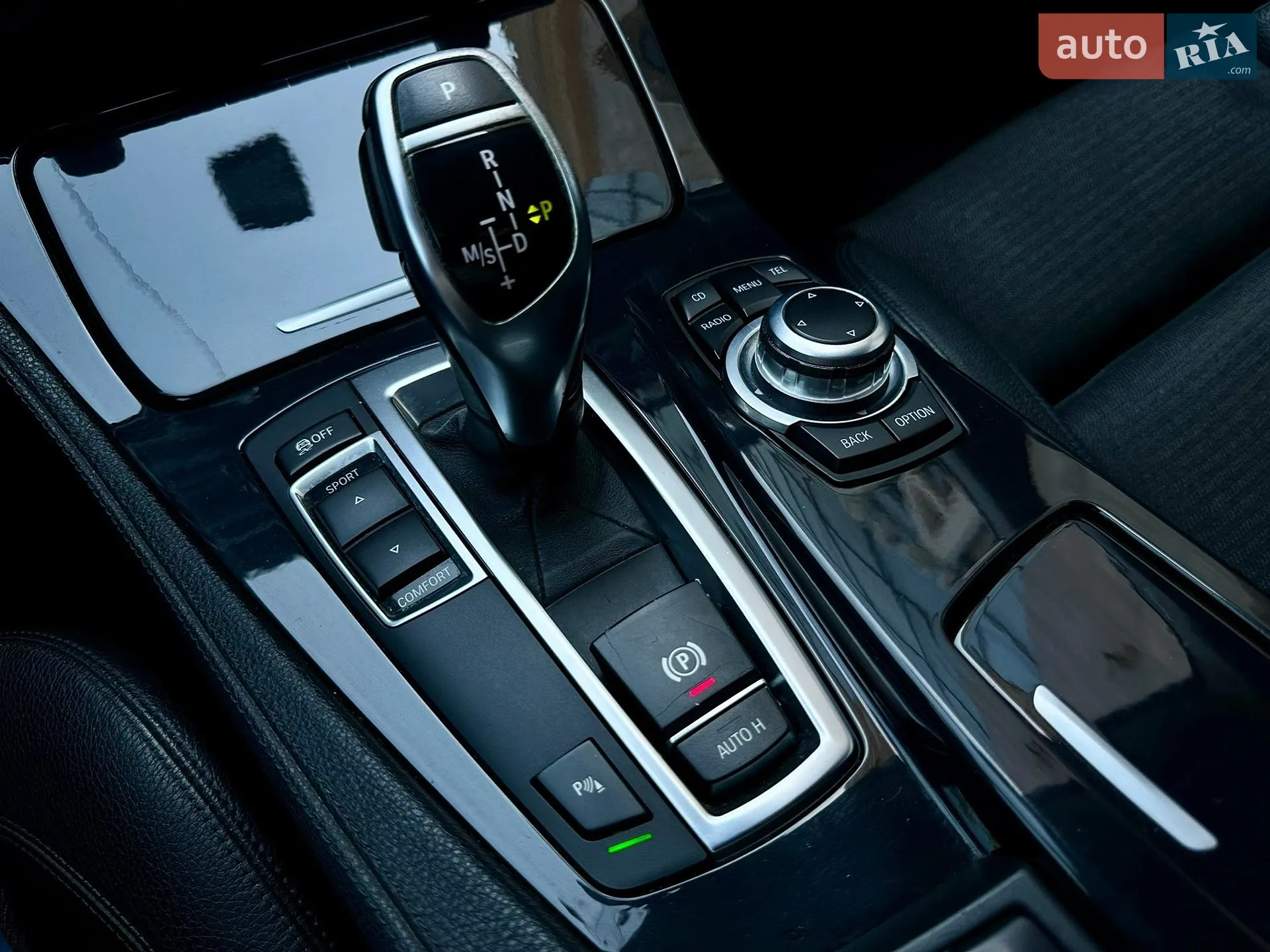 2011 BMW 5er - мініатюра 31