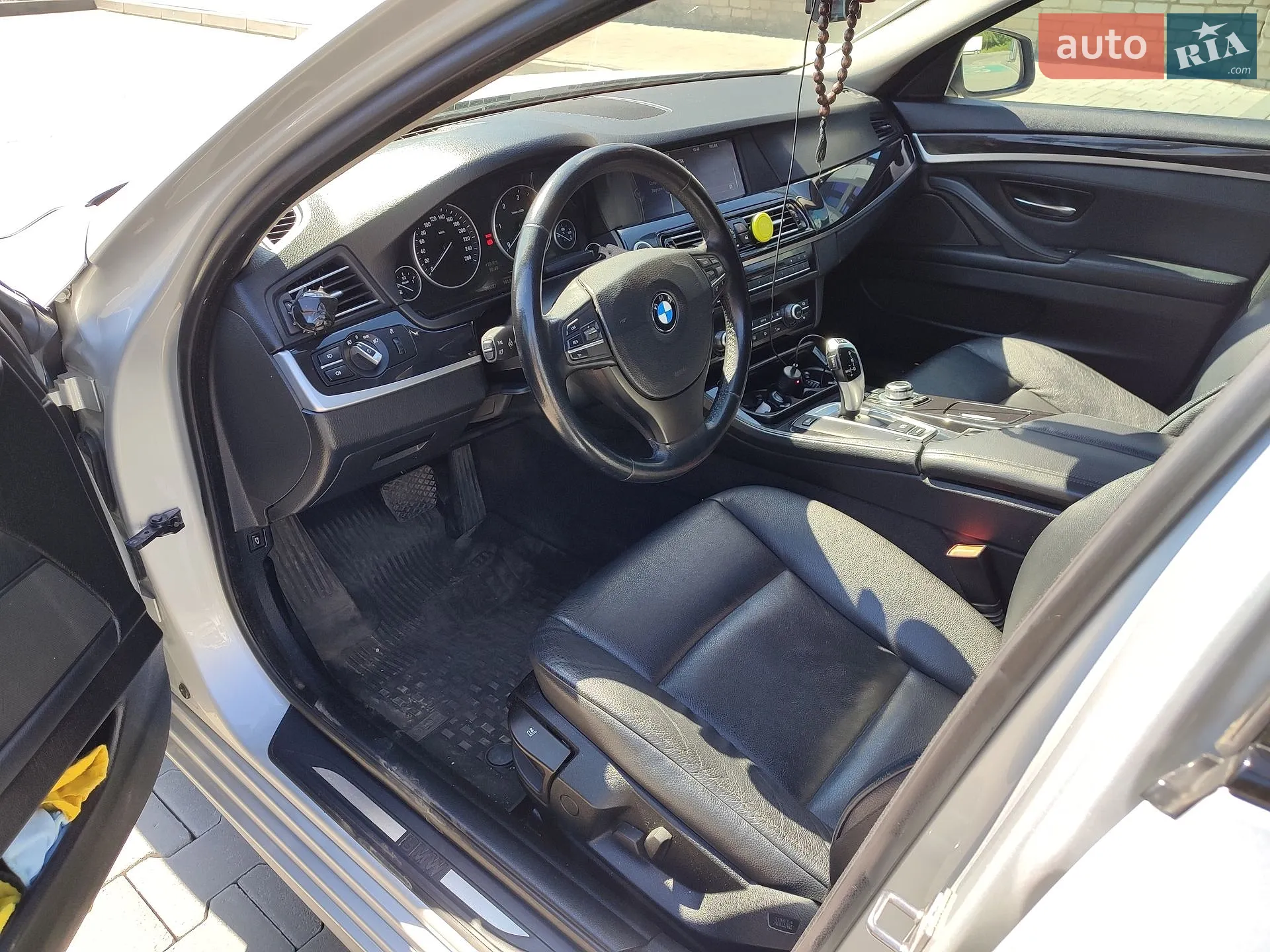 2010 BMW 5er - мініатюра 12