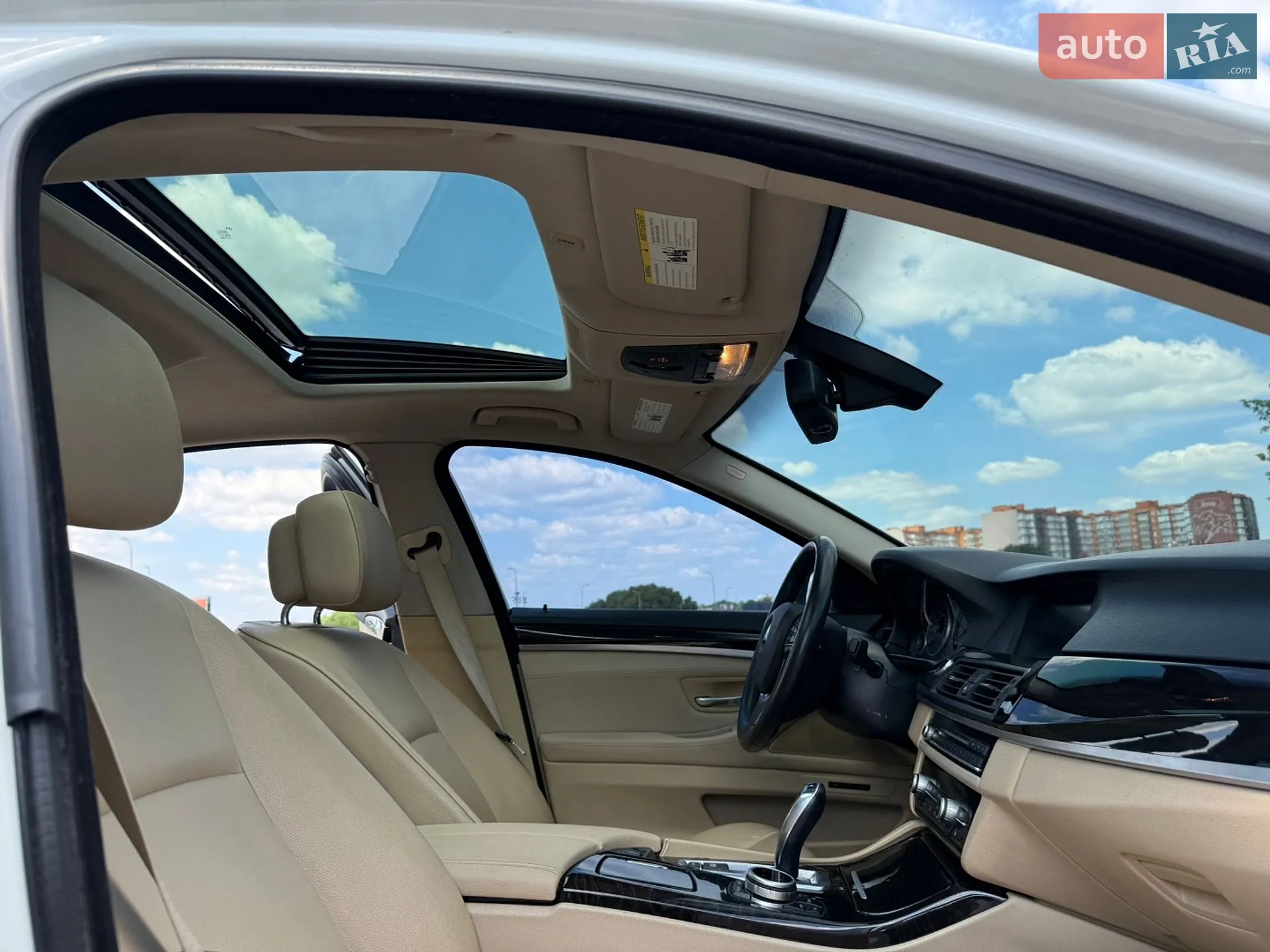 2011 BMW 5er - мініатюра 30