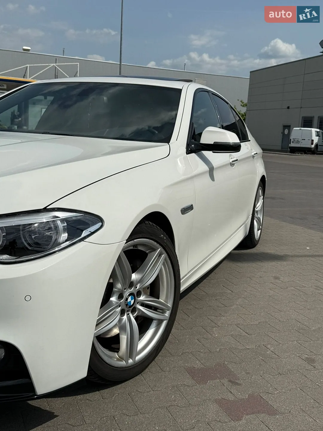 2016 BMW 5er - мініатюра 5