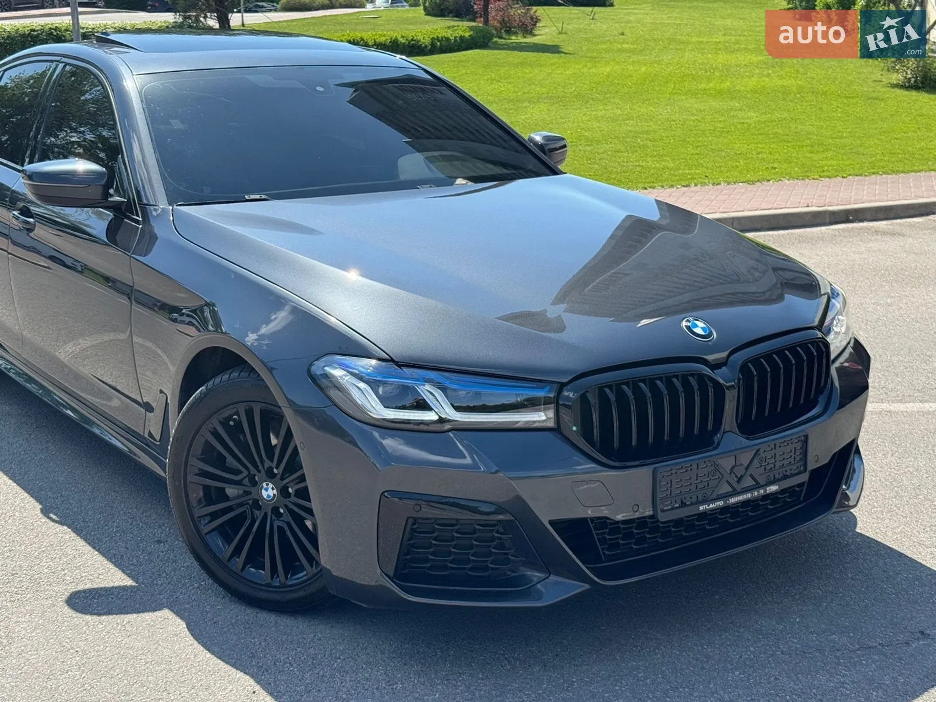 2017 BMW 5er - мініатюра 5