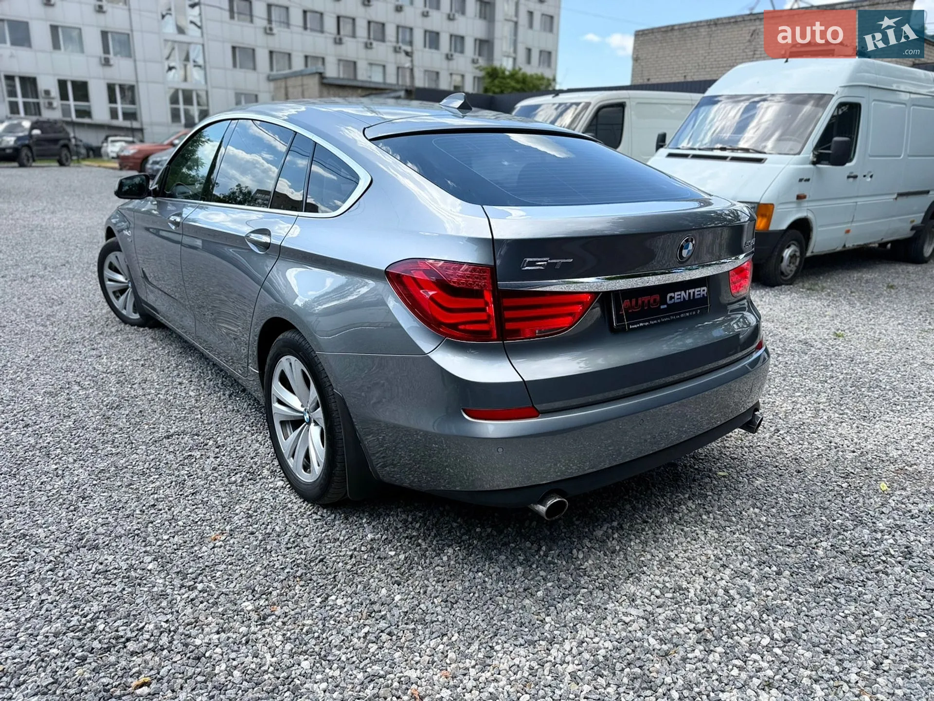2010 BMW 5er - мініатюра 8