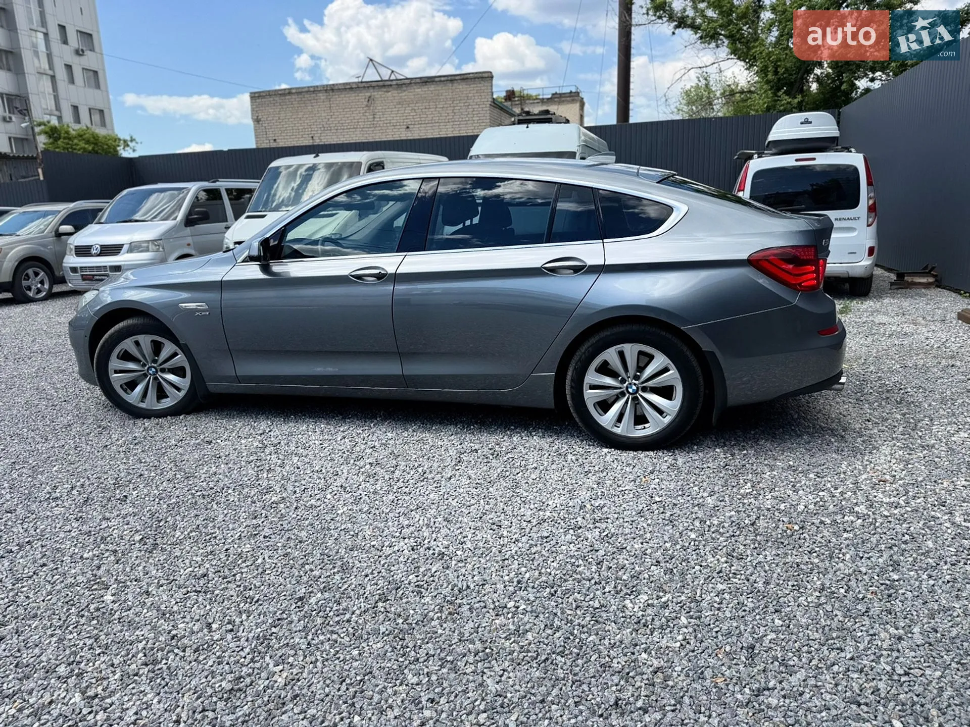 2010 BMW 5er - мініатюра 16