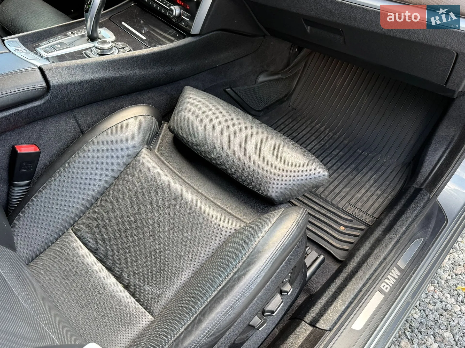 2010 BMW 5er - мініатюра 35