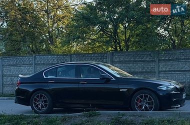 Седан BMW 5 Series 2012 в Мостиске