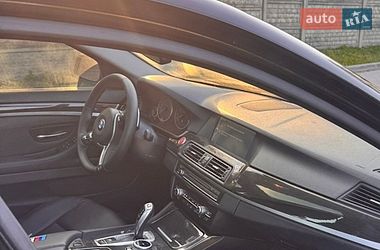 Седан BMW 5 Series 2012 в Мостиске