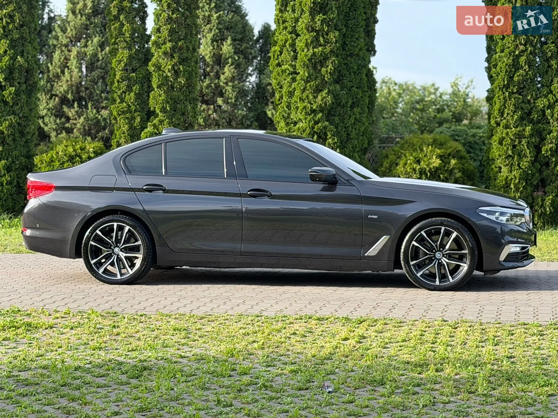 2017 BMW 5er - мініатюра 22