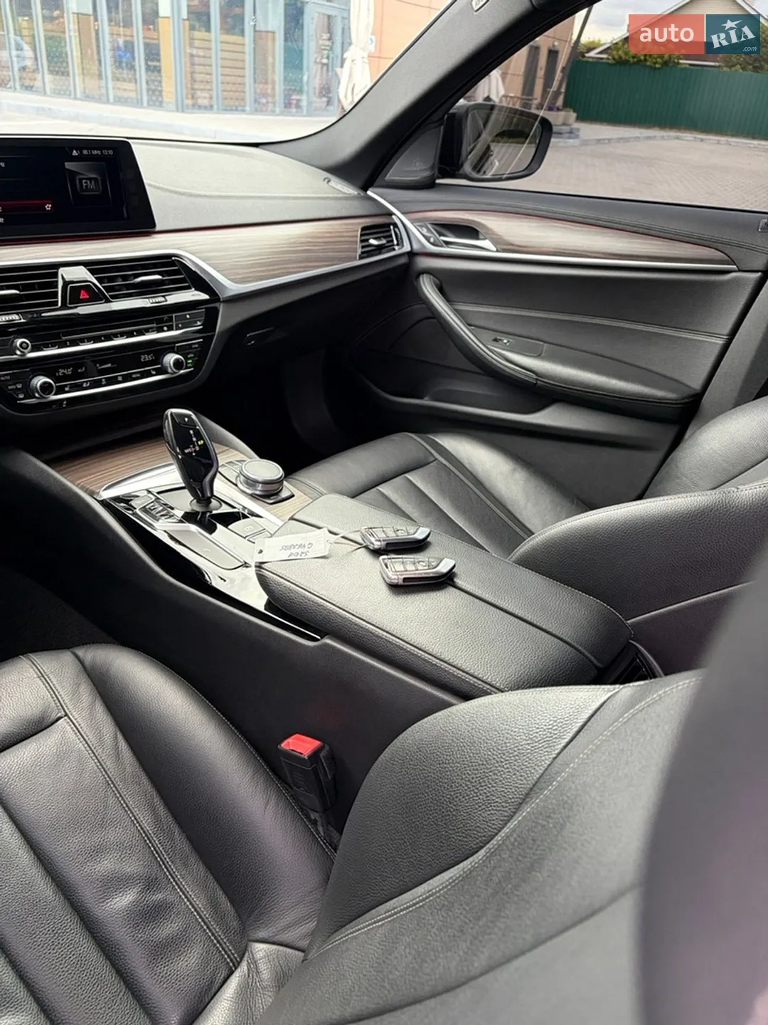 2017 BMW 5er - мініатюра 23
