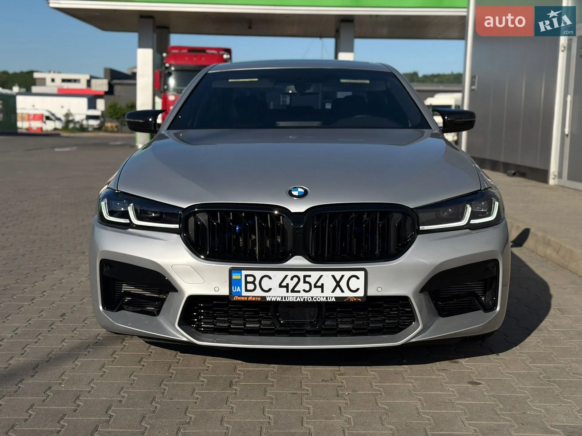 2017 BMW 5er - мініатюра 2
