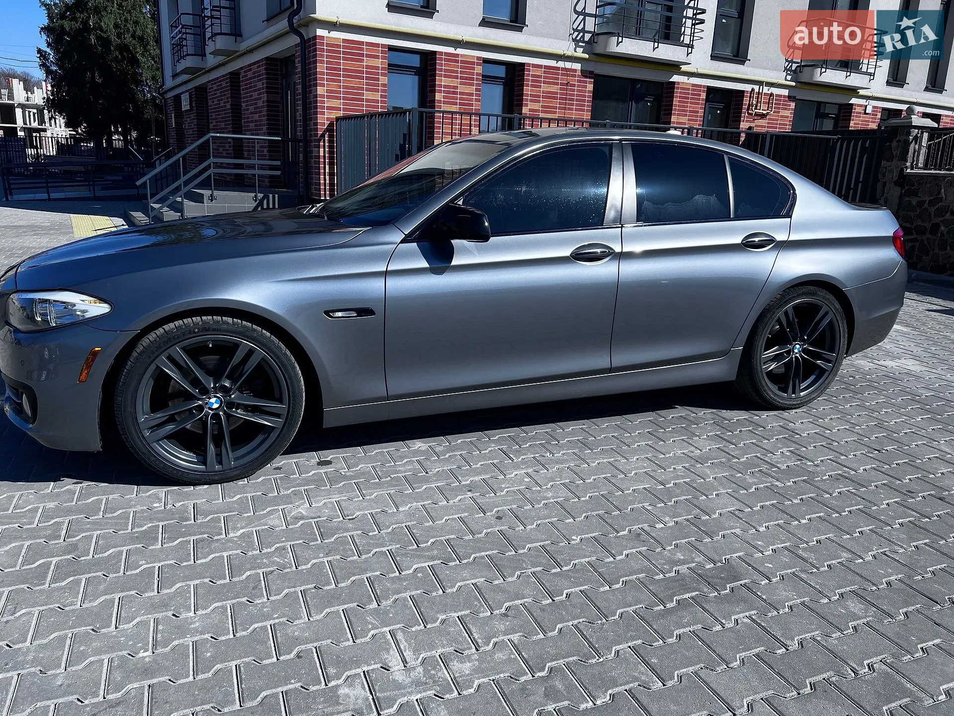 2012 BMW 5er - мініатюра 23